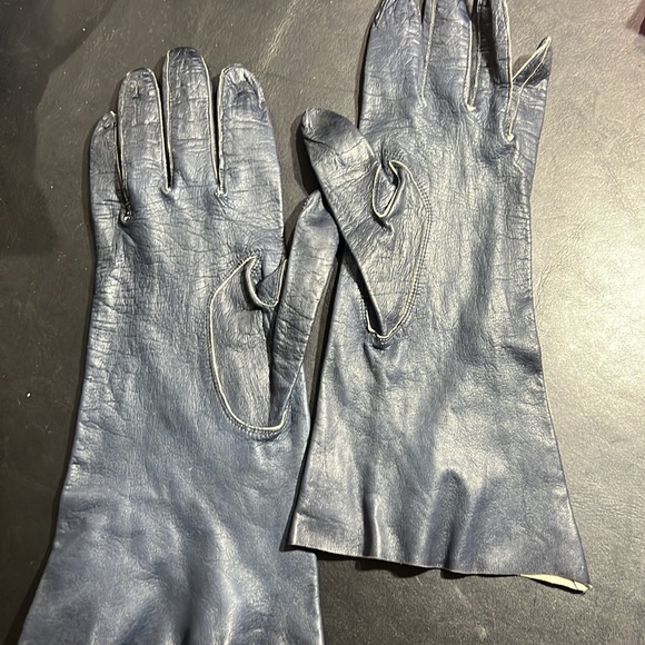 Vintage leather gloves, “Jean Atkins” navy lamb skin - Picture 4 of 7